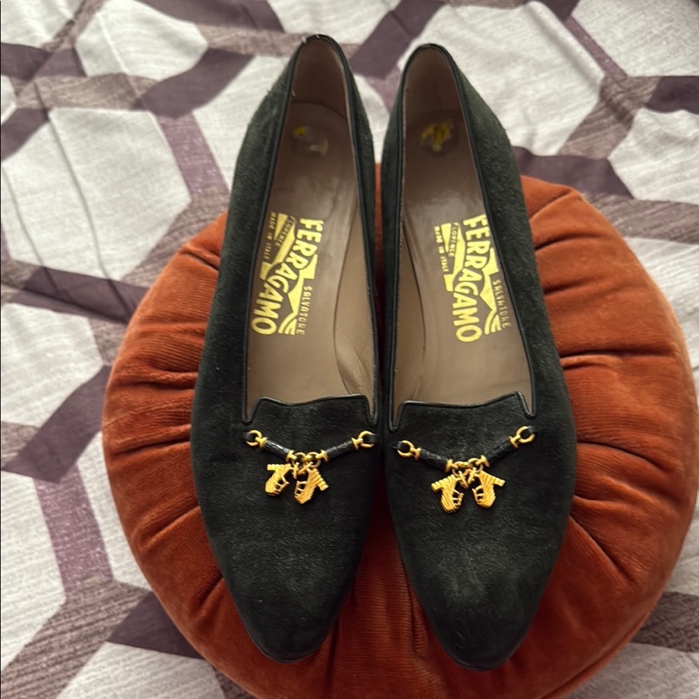 Vintage Salvatore Ferragamo Loafers with Gold Bow charms